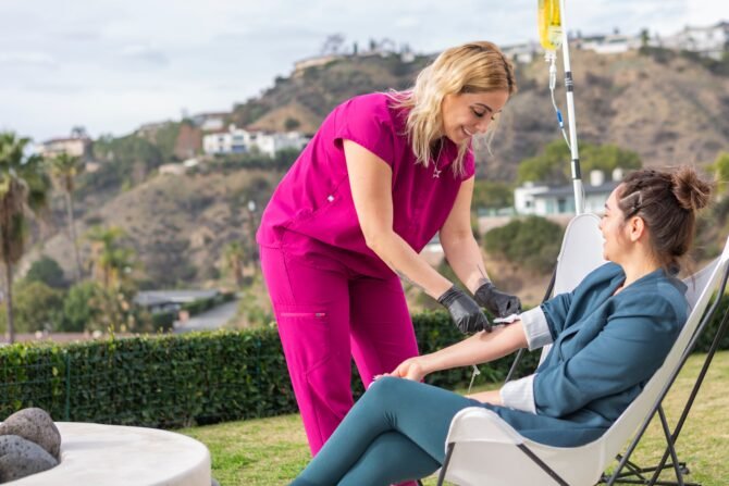 IV Therapy in Los Angeles Liquid Life Mobile IV Therapy